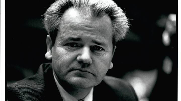 Демократия - это убить, а потом оправдать: Азаров сообщил о решении Гааги по Милошевичу