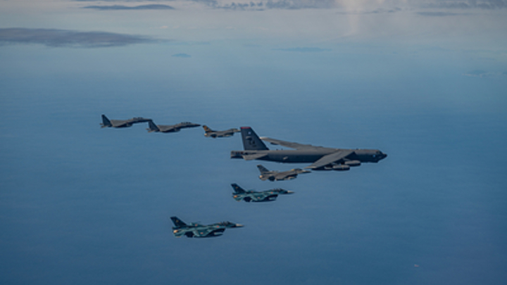 А вот это уже серьёзно: F-16 рискуют не долететь до Украины в полном составе