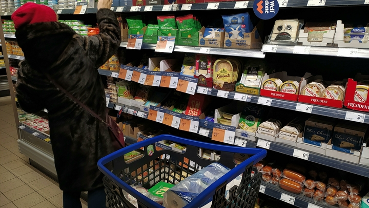 В России могут разрешить пробовать продукты, не доходя до кассы