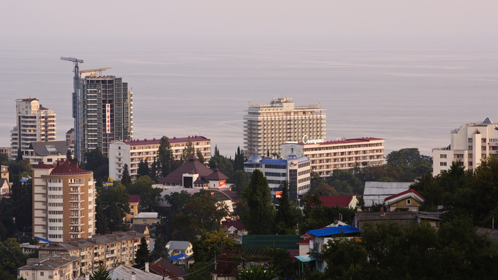 В Сочи за 711 млн рублей продают квартиру с панорамным видом на море