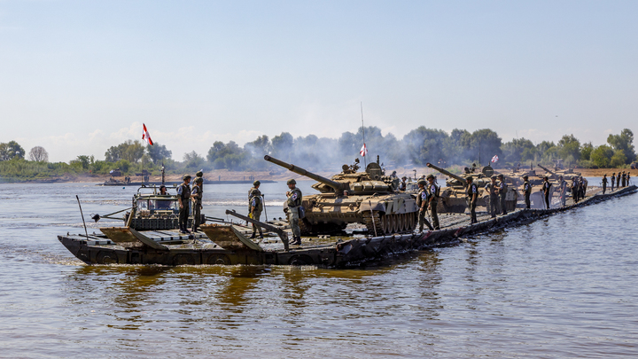 Придётся слушать пушки Шойгу? Русские дипломаты предупредили НАТО