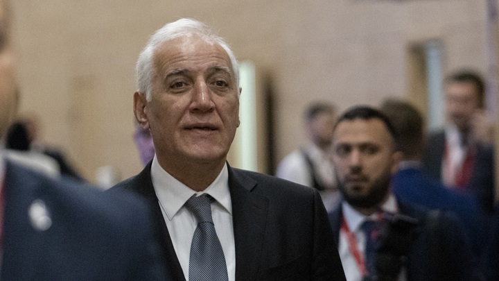 Президент Армении проговорился о новом военном партнёре, призванном заменить Россию