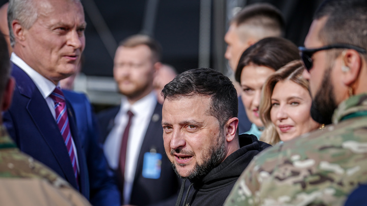 Украина так и не дождалась приглашения в НАТО: Киев попытался сохранить лицо. Вышло не очень