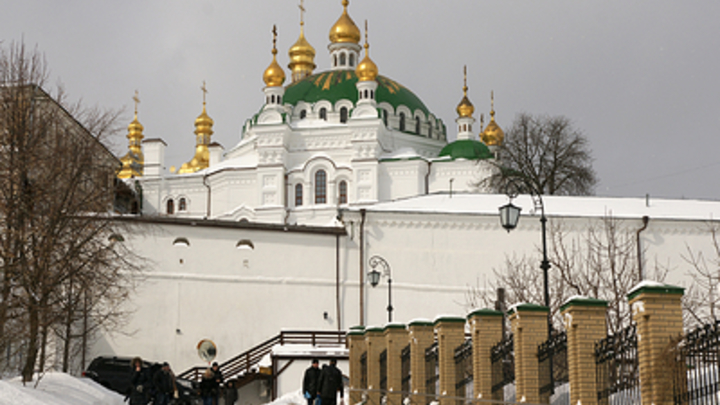 Киево-Печерскую лавру превратили в декорацию для кулинарного шоу