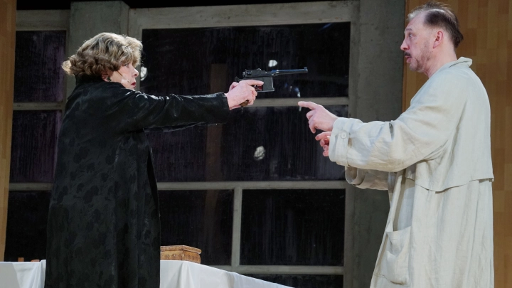 Умерла народная артистка Наталья Тенякова, баба Шура из Любовь и голуби