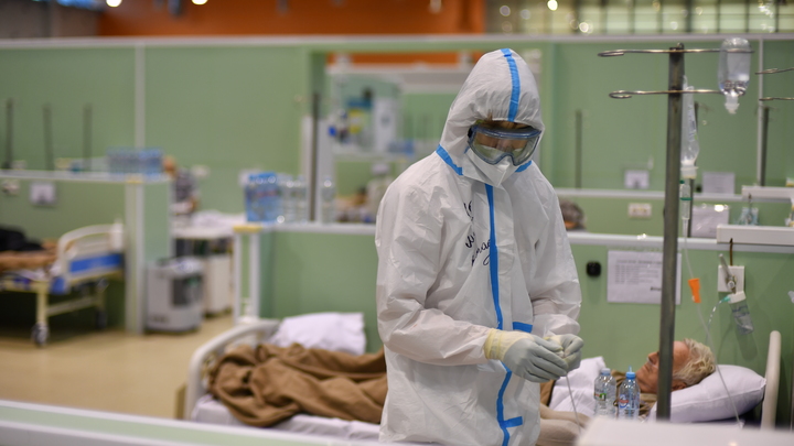 На Кубани зафиксированы рекордные 3,7 тысяч случаев коронавируса за сутки