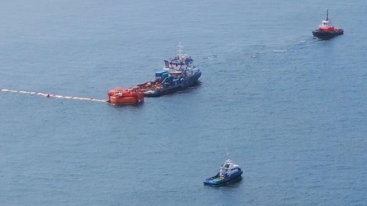 КТК не согласился с оценкой ущерба от разлива нефти под Новороссийском