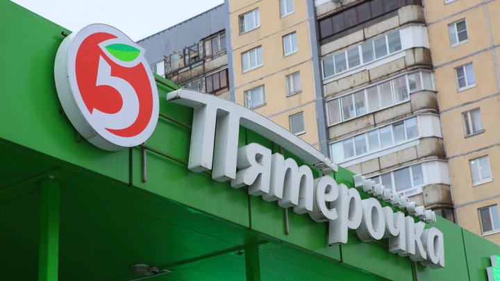 В Екатеринбурге несколько подростков пытались ограбить продуктовый