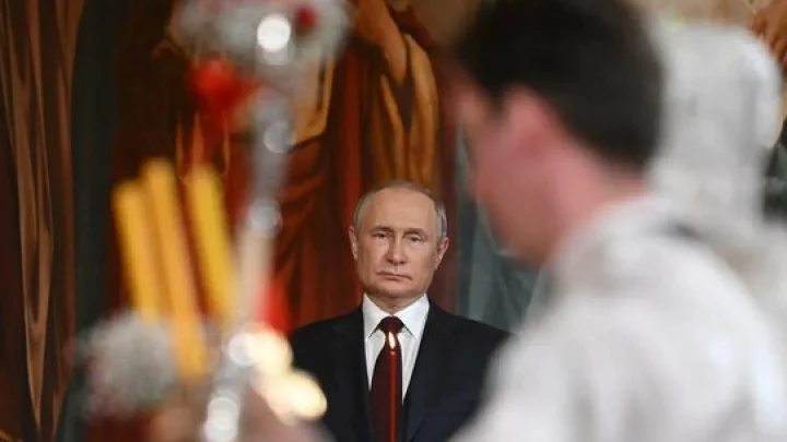 Наполняет сердца миллионов людей искренней радостью: Владимир Путин поздравил православных христиан с Пасхой