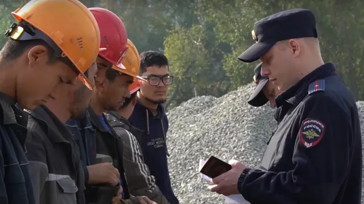 Силовики поймали 40 мигрантов при помощи квадрокоптера