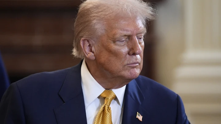 Трамп внезапно изменил условия ультиматума. Потом началось страшное: Пошла скептическая реакция ЕС