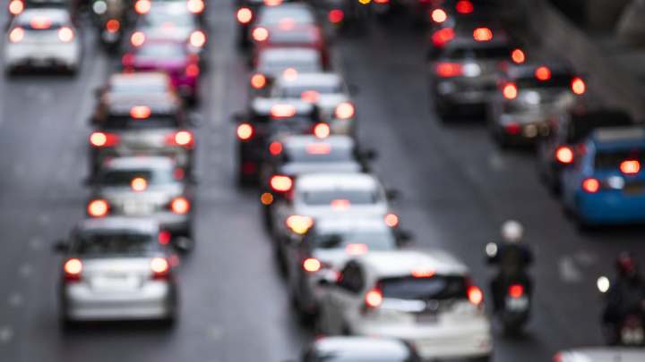 Депутату не понравилось ездить на Ладе. Совет ему дал автоэксперт Ануфриев