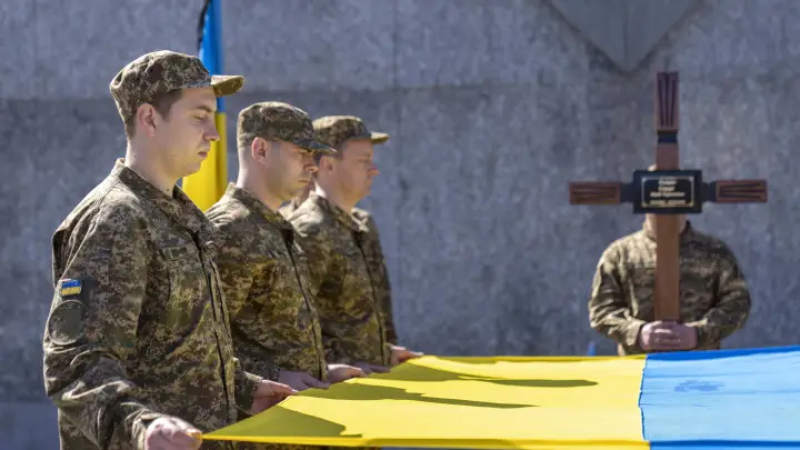 В Одессе мужчина умер при встрече с ТЦК: опубликованы кадры