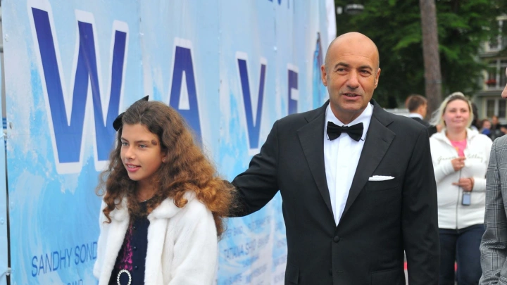 Как живёт американская дочь Игоря Крутого? Папа выбору только рад