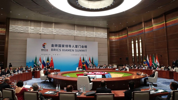 Раскол в БРИКС. Запад нашёл слабое звено, чтобы досадить России?