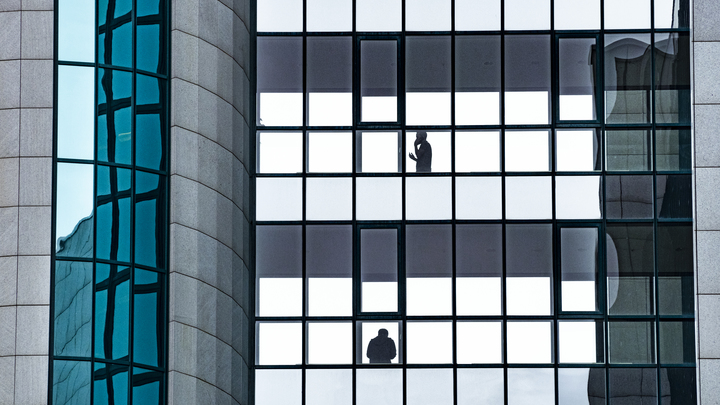 Каждый второй житель Краснодара отправится домой к семье, если его отпустят раньше с работы