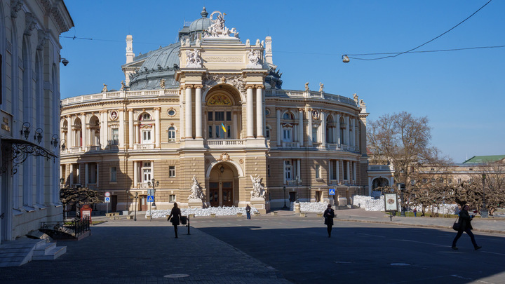 Одесский суд продлил арест оппозиционного журналиста Ткачёва