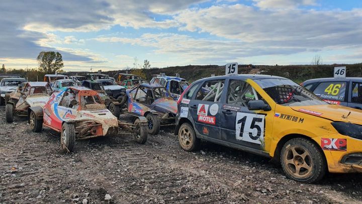 Едем или стоим? Автокросс в России под угрозой срыва сезона