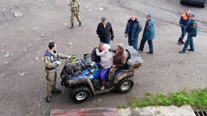 Заблудившиеся в лесу Челябинской области пенсионеры рассказали секрет выживания