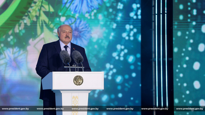 Лукашенко рассказал, как сохранить мир в стране