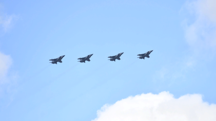 Восьмёрка России и Китая вызвала переполох. Корее пришлось поднимать истребители