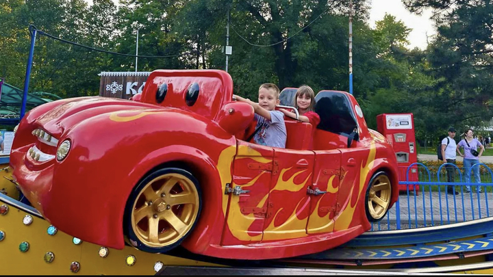 Из-за высоких температур в парках Краснодара отключат аттракционы