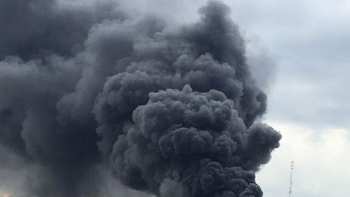 Мощный пожар в Астраханском заповеднике: Огонь охватил уже 7 тысяч гектаров