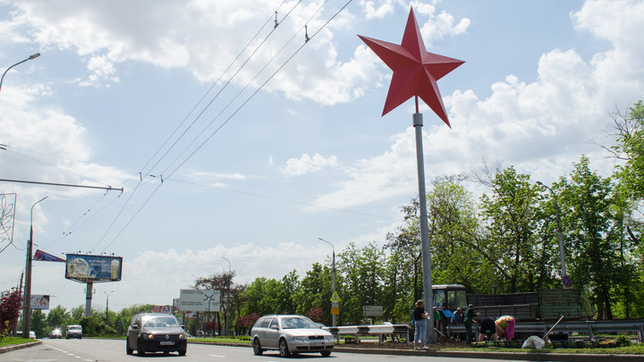 Взрывы в центре Донецка. Что известно к этому часу