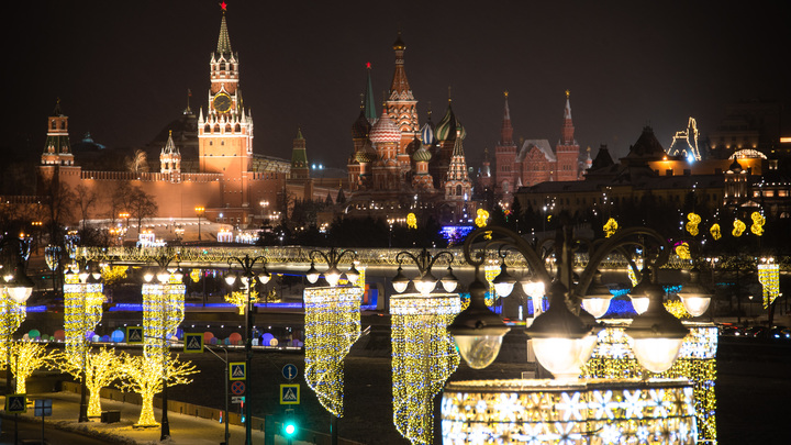 Россию принуждают к войне. Ответ русских в прямом эфире