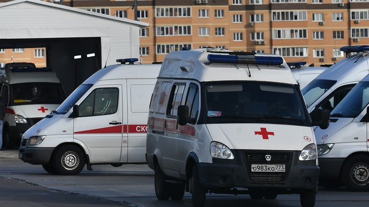 Фельдшер из Новосибирска предложил подчинить водителей скорой помощи Минздраву
