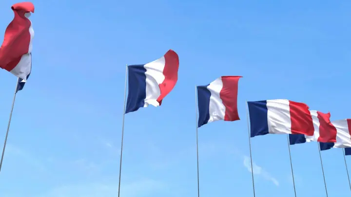 Французский политик Филиппо запустил петицию о выходе из ЕС и снятии санкций с России