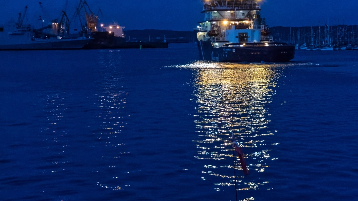 У берегов Филиппин затонул межостровной паром с сотнями пассажиров на борту