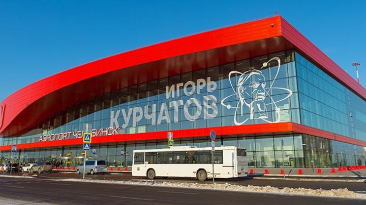 Пассажира с билетом не пустили на борт в челябинском аэропорту