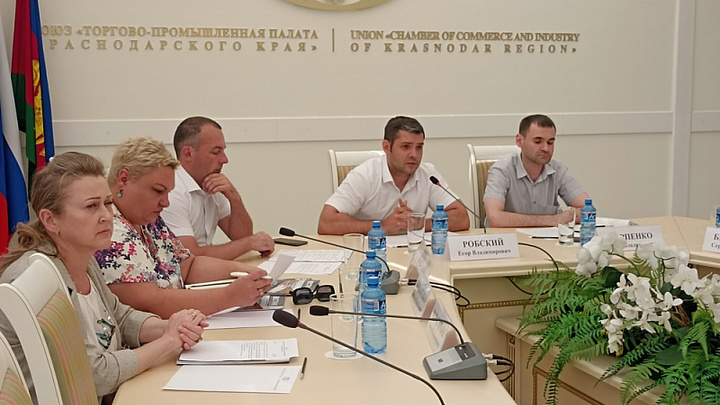 Ткани из Узбекистана начнут поставлять на Кубань