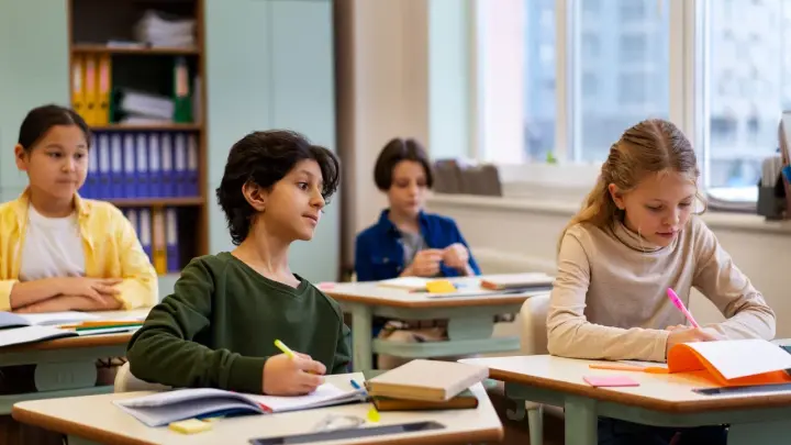 Исследование: в Британии каждый четвёртый первоклассник ходит в школу в подгузниках