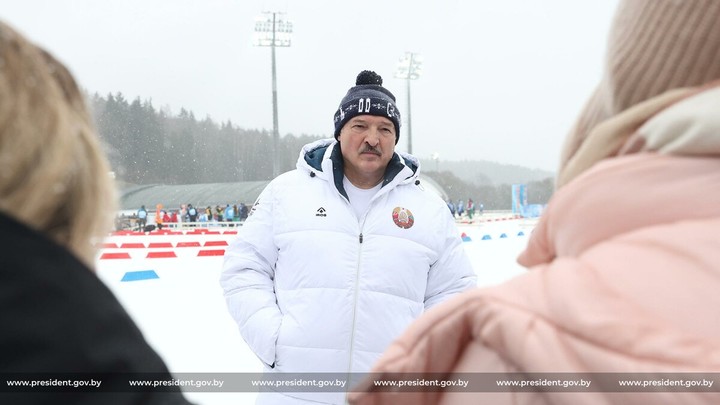 Поляки спровоцировали Лукашенко на крепкое словцо: Президент о закрытии границ с Польшей