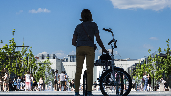 В Екатеринбург едет 80-летняя рекордсменка, путешествующая на велосипеде по России