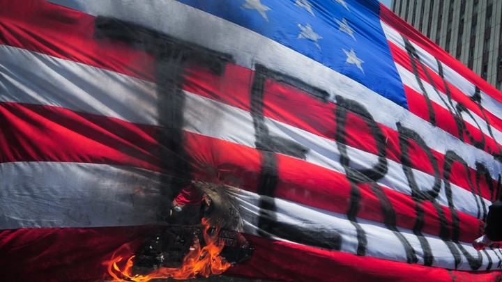 США высекли на глазах у всего мира. Небензя не спустил американцам ни одного удара