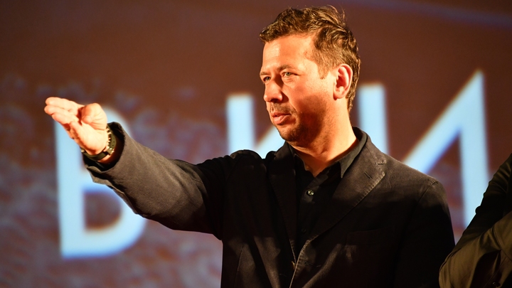 Андрей Мерзликин будет чтецом на сцене Мариинского театра