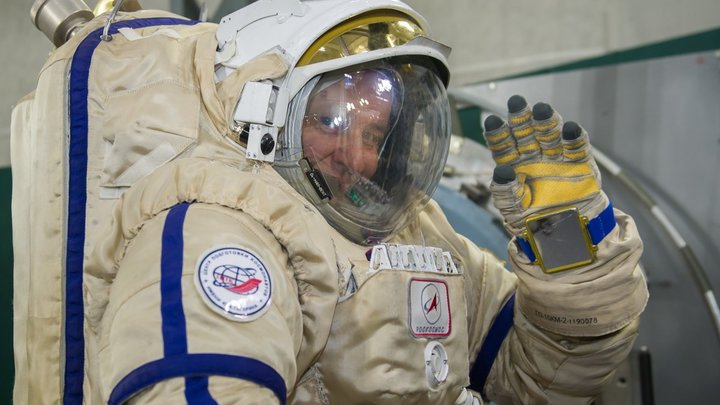 Плохой сон помог космонавтам приблизиться к разгадке утечки на МКС