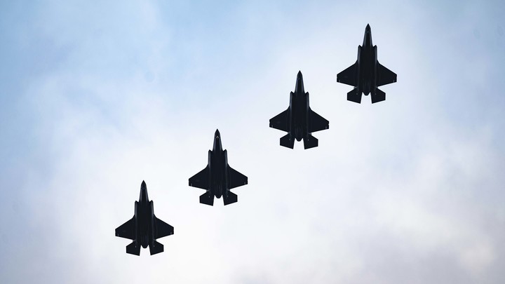 Поклонник F-35 выдал новый прогноз по нападению на Россию