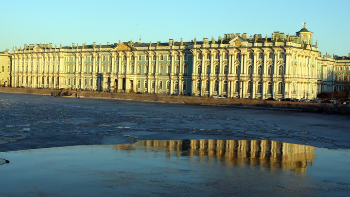 Задержанные таможней в Финляндии картины вернулись в Россию