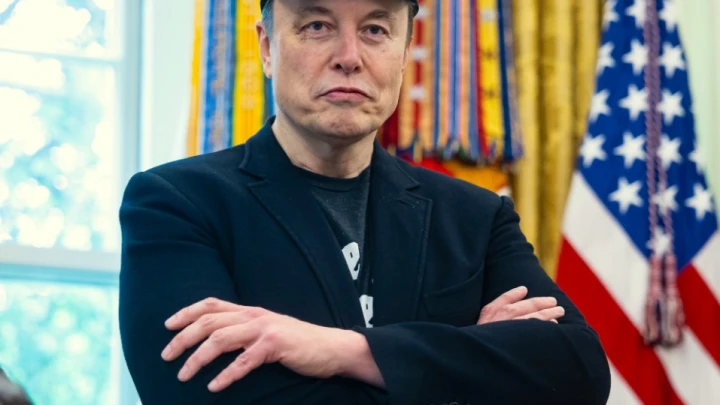 Орёл, ковбой, ракета: Маск запустил пропаганду новой партии