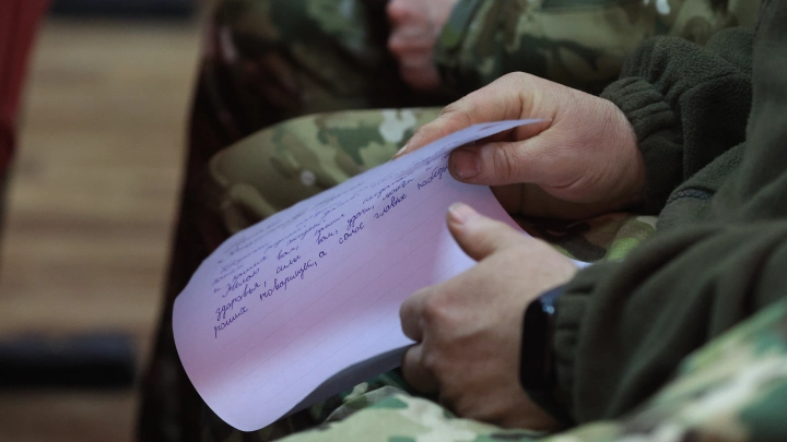 Выброшенные на помойку письма участникам СВО доставят до адресатов