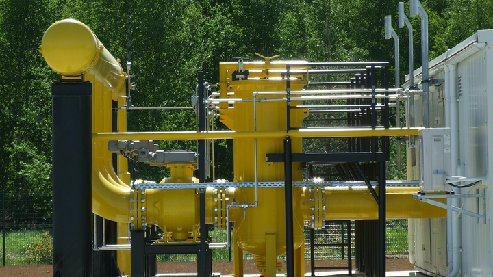 Жителей Екатеринбурга напугал сильный запах газа с территории Уралмашзавода