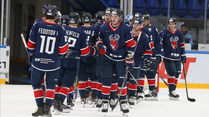 Неудачное начало сезона: подмосковный Витязь обыграл нижегородское Торпедо со счетом 6:3