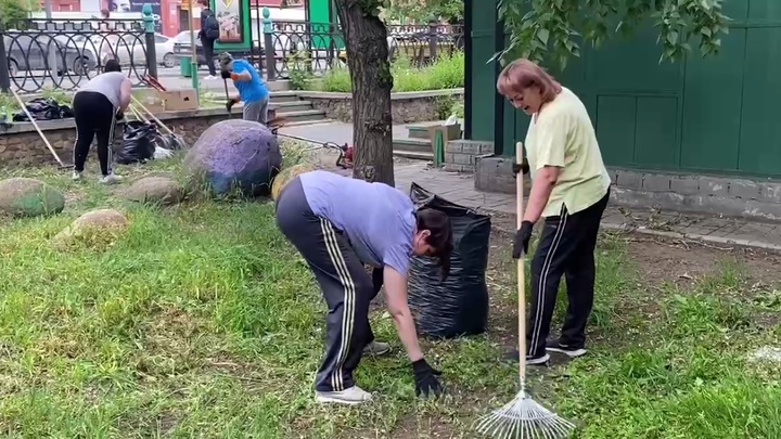Сапожников рассказал о месячнике чистоты