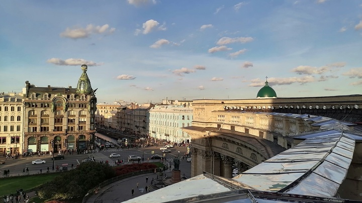 Стало известно, сколько отдала VK за Дом Зингера в Петербурге