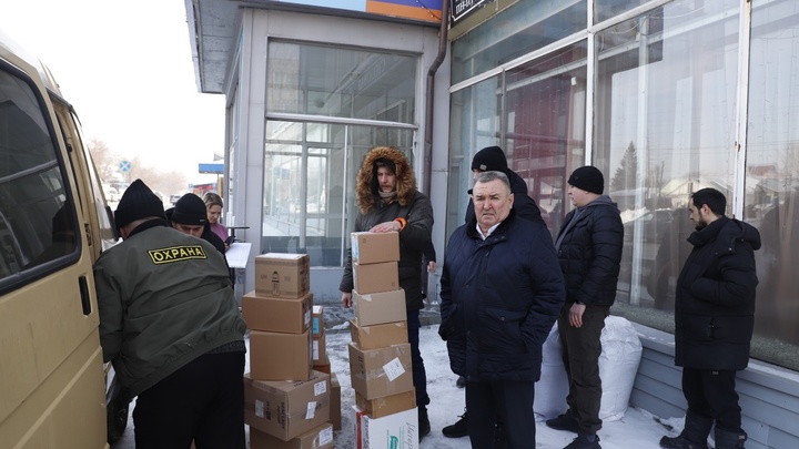 Из Новосибирска в зону СВО отправили ГАЗель с лекарствами, инструментами и лапшой