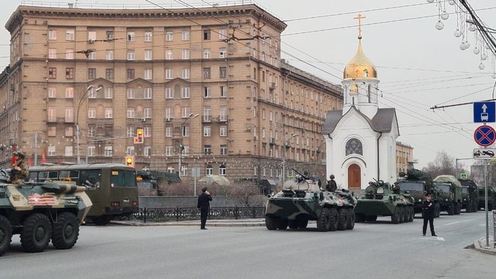 На время репетиций парада в Новосибирске перекроют улицы. Какие и когда?